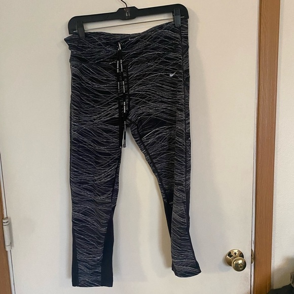 Large Nike dry fit running leggings ladies - Picture 1 of 8